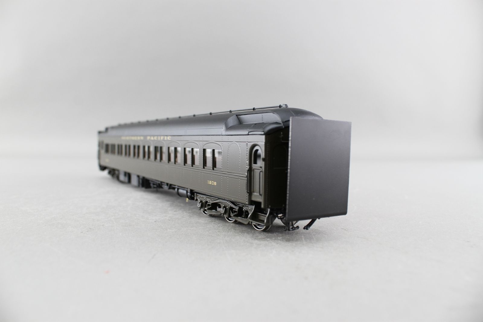 HO Brass Model - W&R NP Northern Pacific Coach w/ AC Pullman Green ...