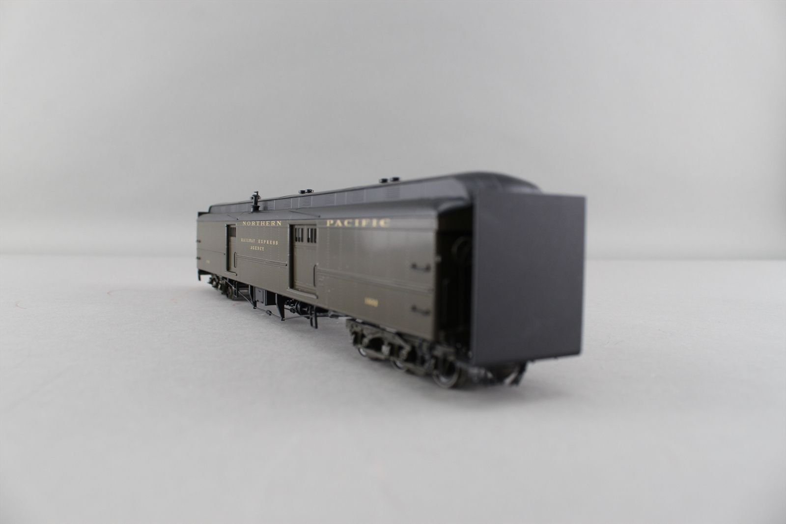 HO Brass Model - W&R NP Northern Pacific Baggage Car Pullman Green ...