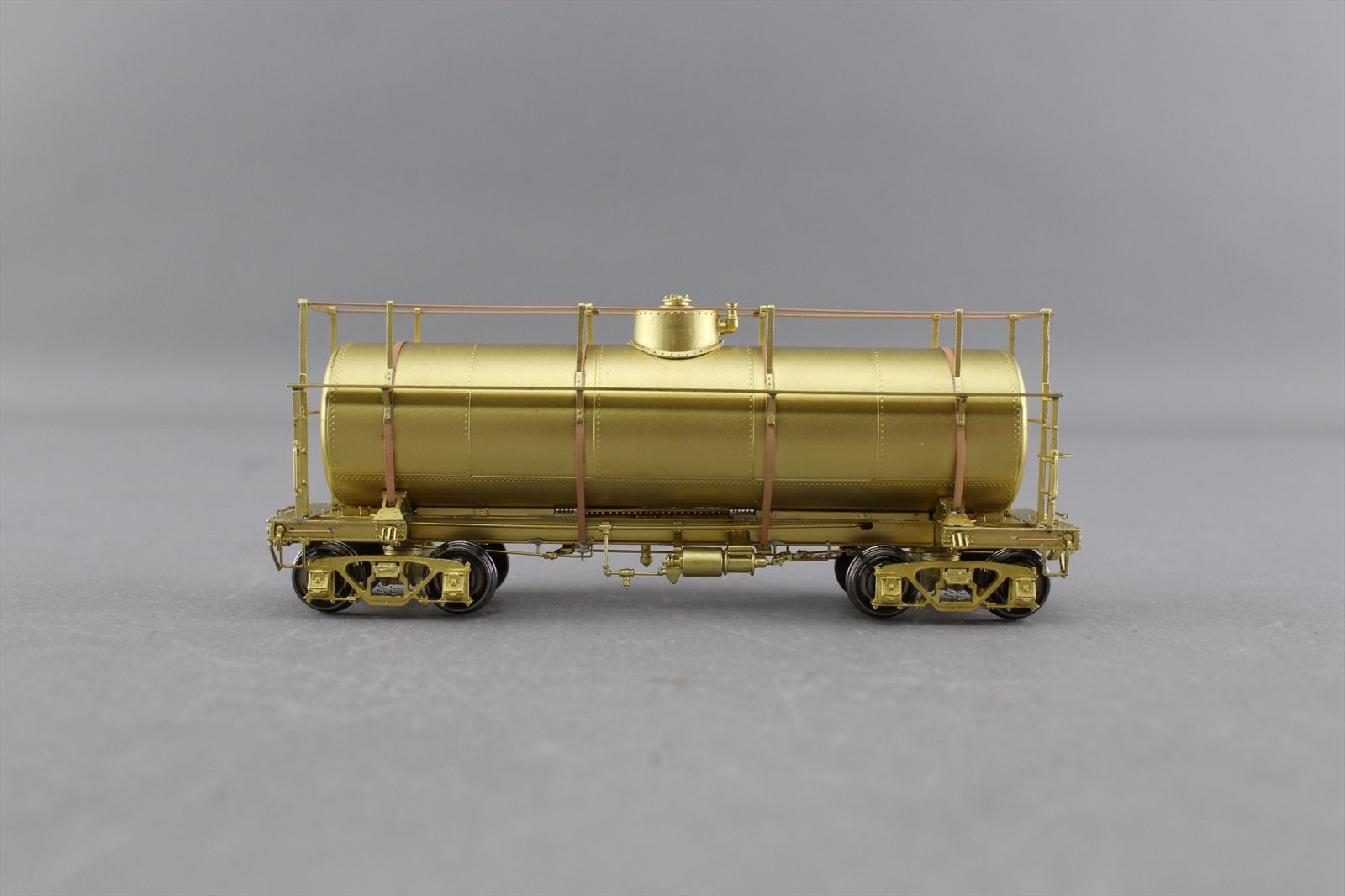 HO Brass Model - W&R UTLX AC&F 8000 Gallon One Dome Tank Car High ...