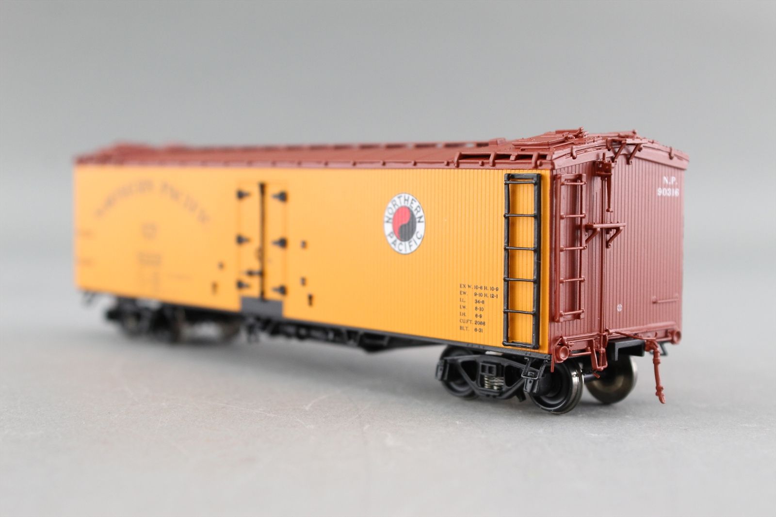 HO Brass Model - W&R Version 4 NP Northern Pacific Reefer Orange #90316 ...