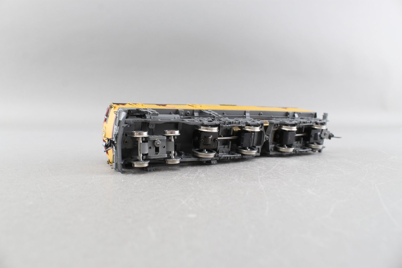 HO Brass Model - OMI 6308.1 Milwaukee EP1 Streamlined 2 Passenger Units ...