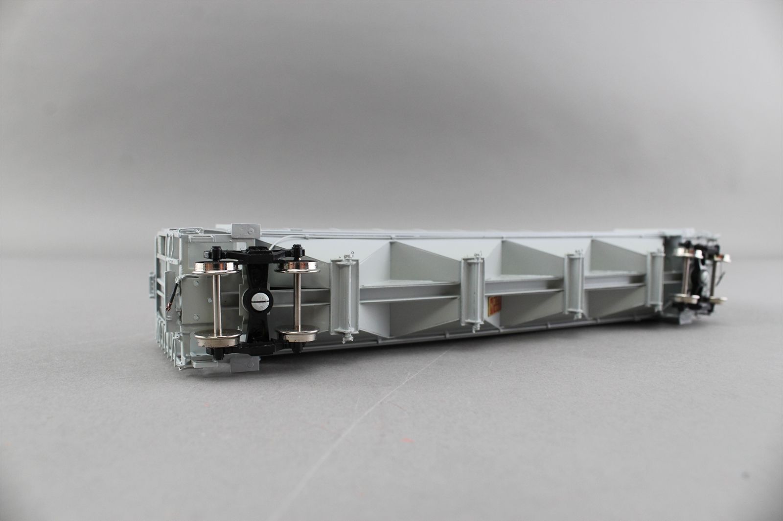 HO Brass Model - OMI 3179.5 UMPX Richmond Covered Hopper 5800 Cubic ...