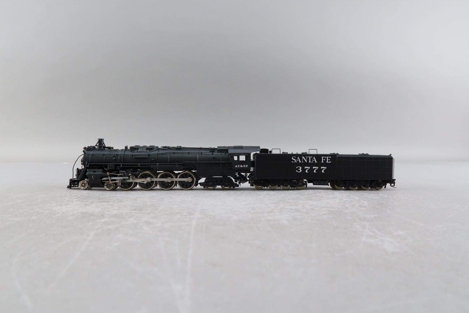 N Brass Model - HM Hallmark AT&SF Santa Fe 4-8-4 #3777 - F/P - 1995 Run ...