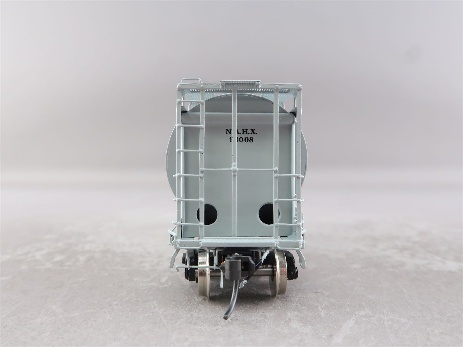 HO Brass Model - OMI 3362.8 NAHX Atlas Cements PD3000 Covered Hopper ...