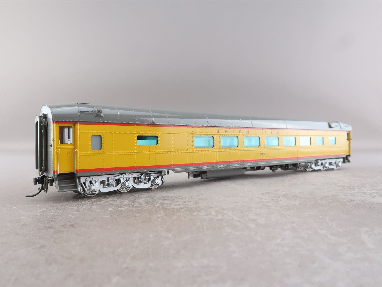 HO Brass Model - TCY 1301 UP Union Pacific Modernized Coach #577 ...