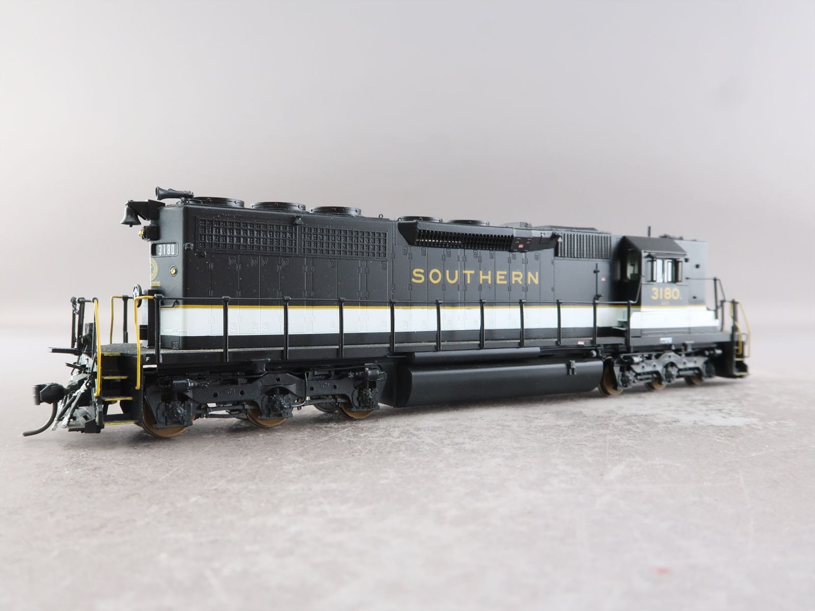 HO Brass Model - OMI 5390 SOU Southern SD40 Extended Range Dynamic ...