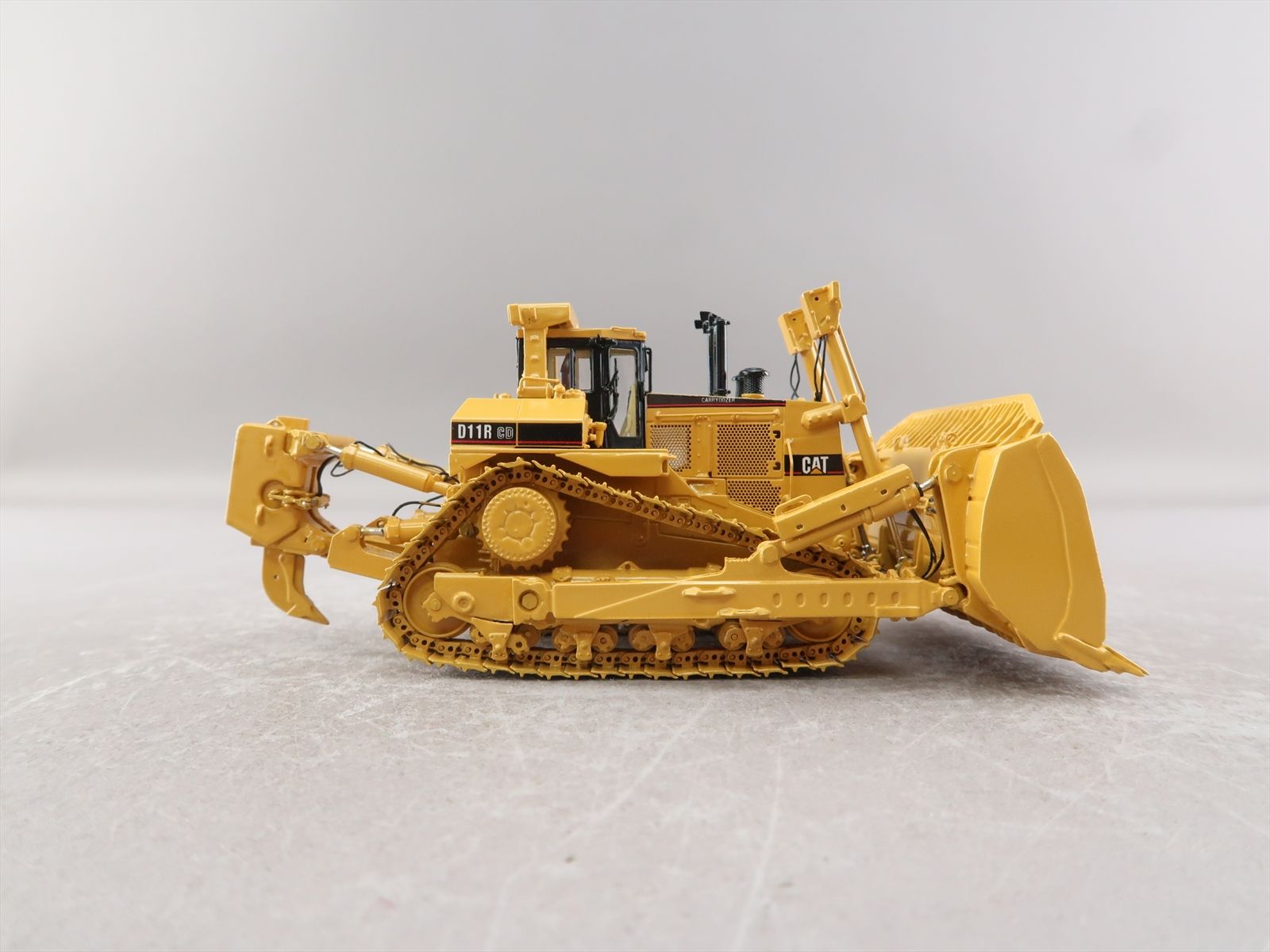 HO Brass Model - CCM Classic Construction Models CAT D11RCD Track Type ...