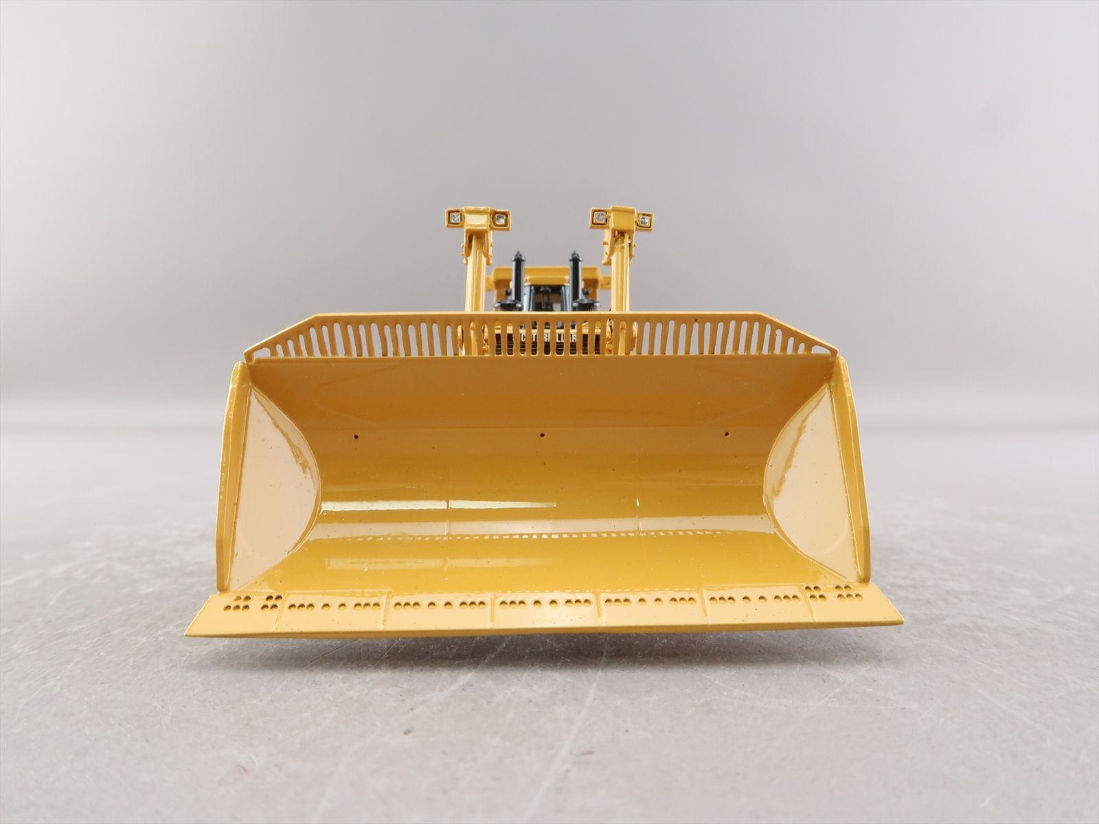 HO Brass Model - CCM Classic Construction Models CAT D11RCD Track Type ...