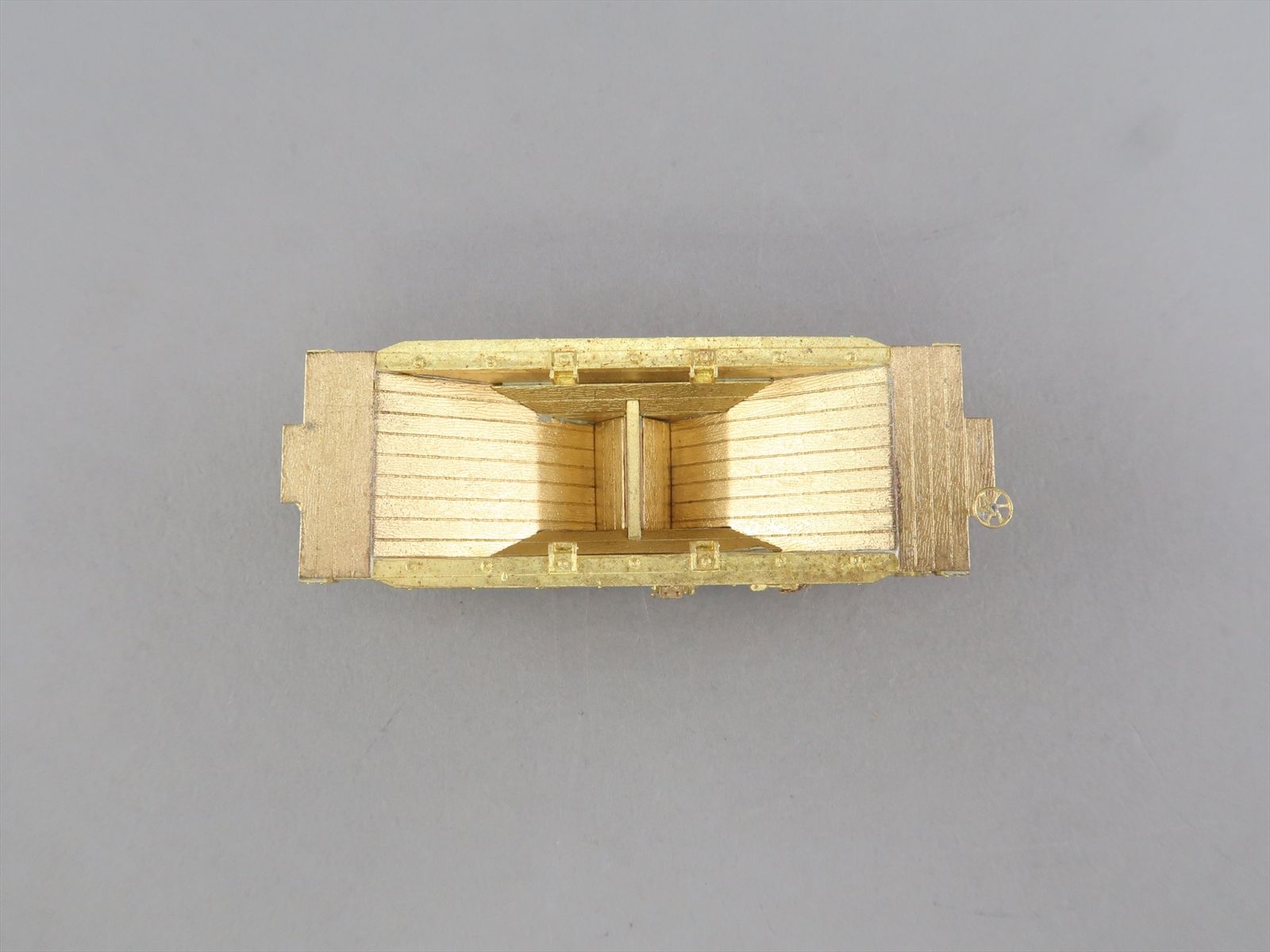 HOn3 Brass Model - OMI 1382 Rock Car w/ Sprung Trucks - Unpainted ...