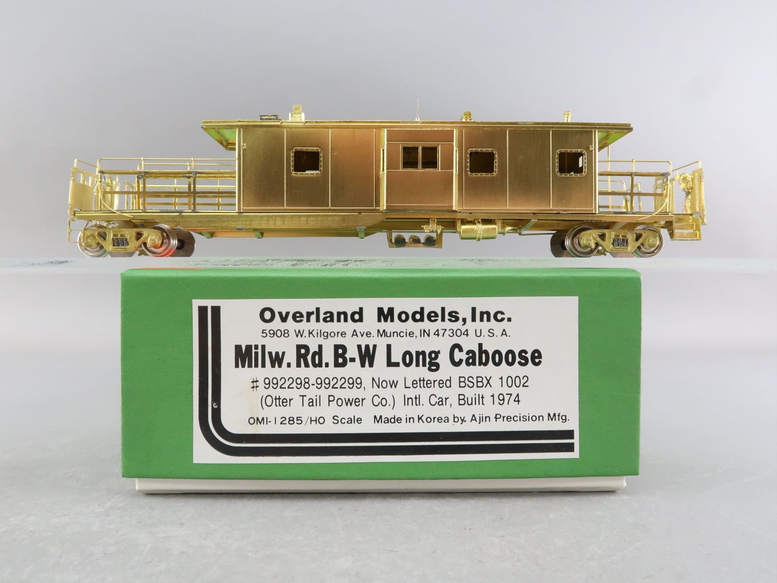 HO Brass Model OMI 1285 Milwaukee Road BW Bay Window Long Caboose