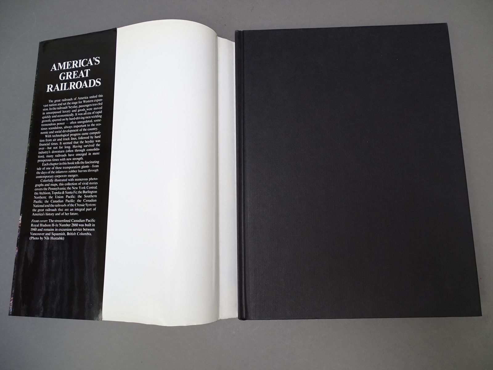 Railroad Book - America's Great Railroads - Thomas York - 192 Pages