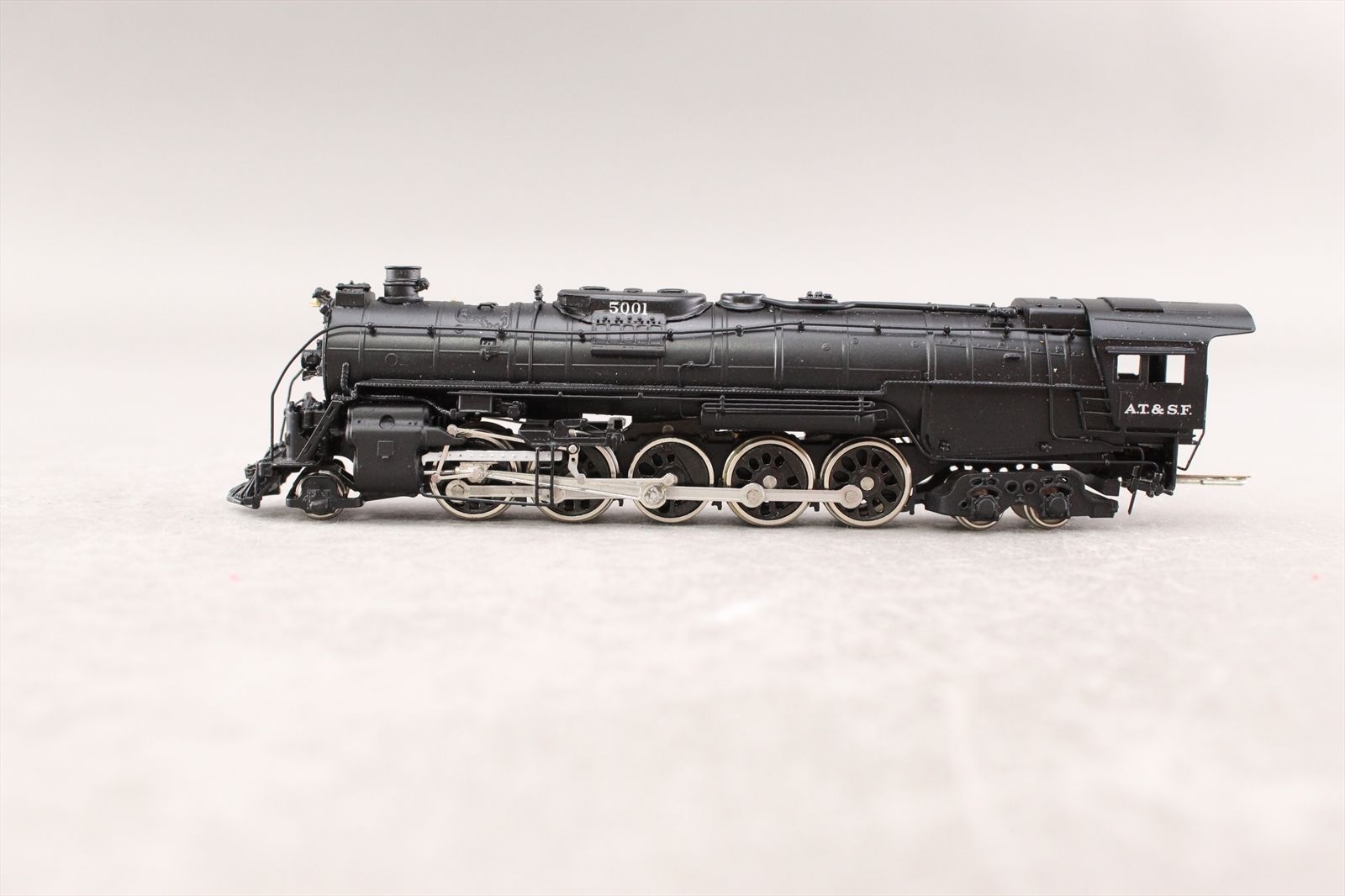 N Brass Model - Hallmark 609 AT&SF Santa Fe 2-10-4 #5001 - F/P - 1995 ...