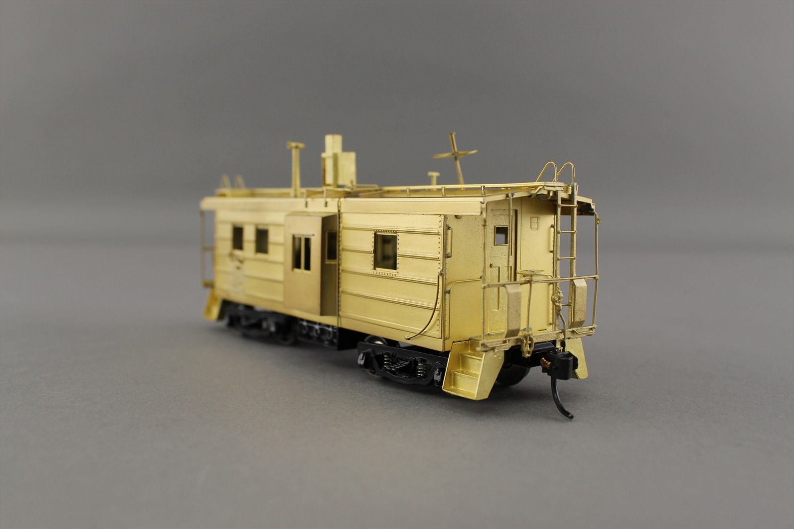 HO Brass Model - OMI 087030009.2U Milwaukee Road Ribbed Side Bay Window ...