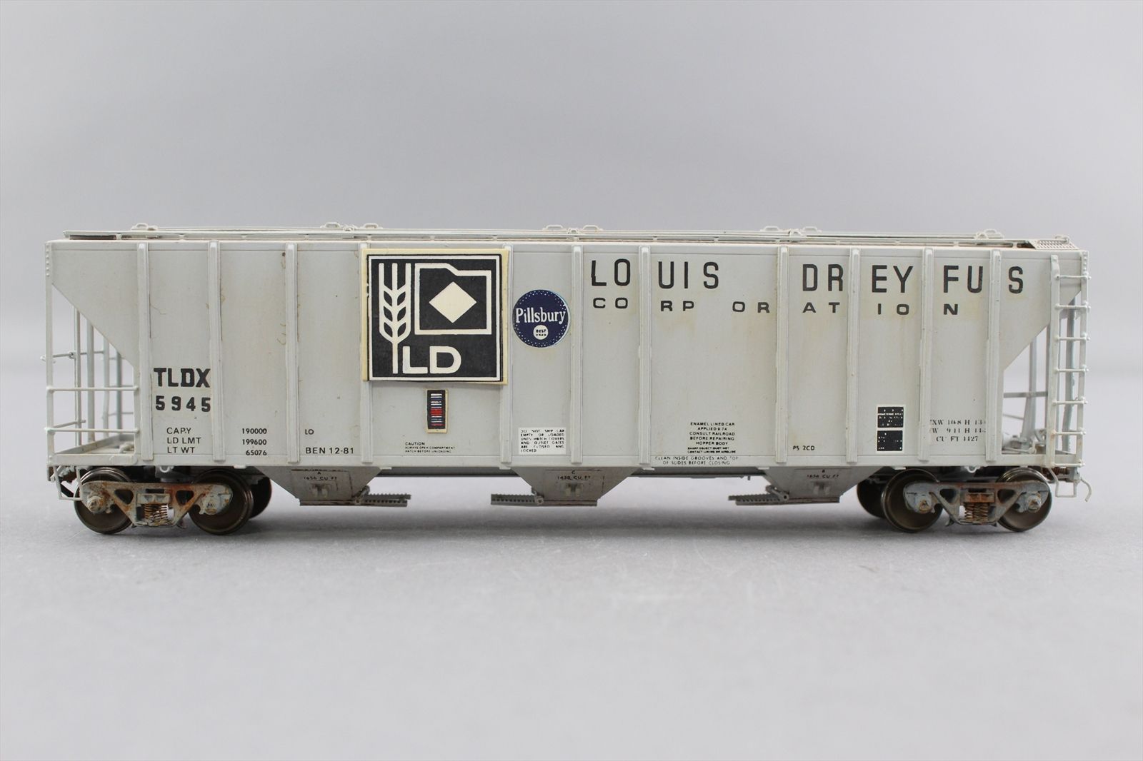 HO Brass Model - OMI 3299.1 TLCX Louis Dreyfus Coroporation PS-2CD ...