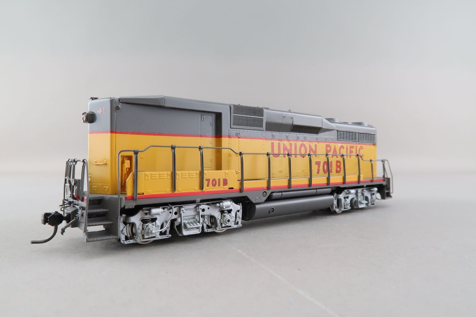 HO Brass Model - Oriental UP Union Pacific GP30B Cabless Unit #701B - F ...