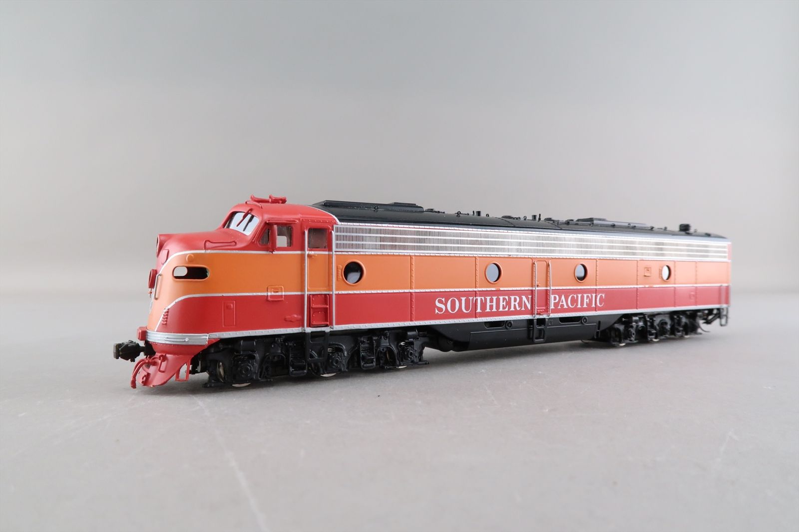 HO Brass Model - Oriental SP Southern Pacific E9 E9A 2400HP Daylight ...