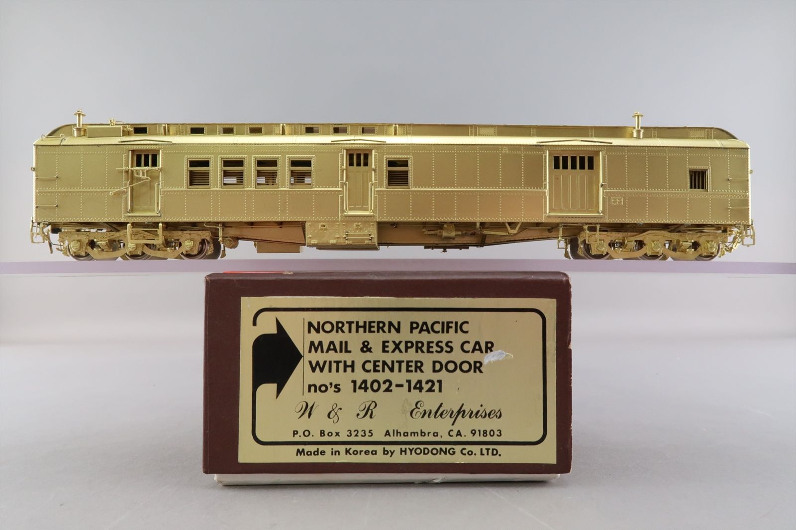 HO Brass Model - W&R NP Northern Pacific Mail & Express Car w/ Center ...
