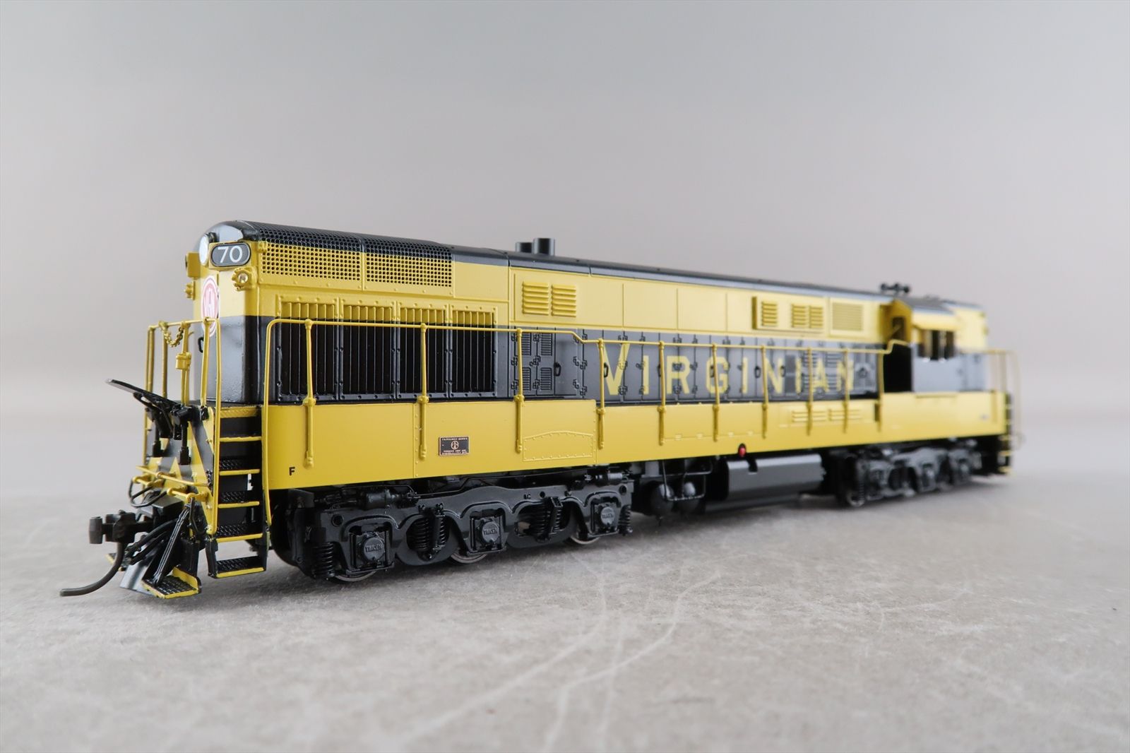 HO Brass Model - DP 3705D VGN Virginian F-M H-24-66 Trainmaster #70 - F ...