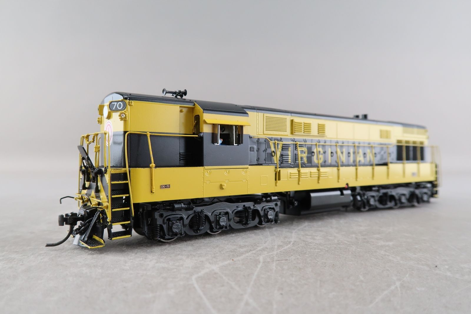 HO Brass Model - DP 3705D VGN Virginian F-M H-24-66 Trainmaster #70 - F ...