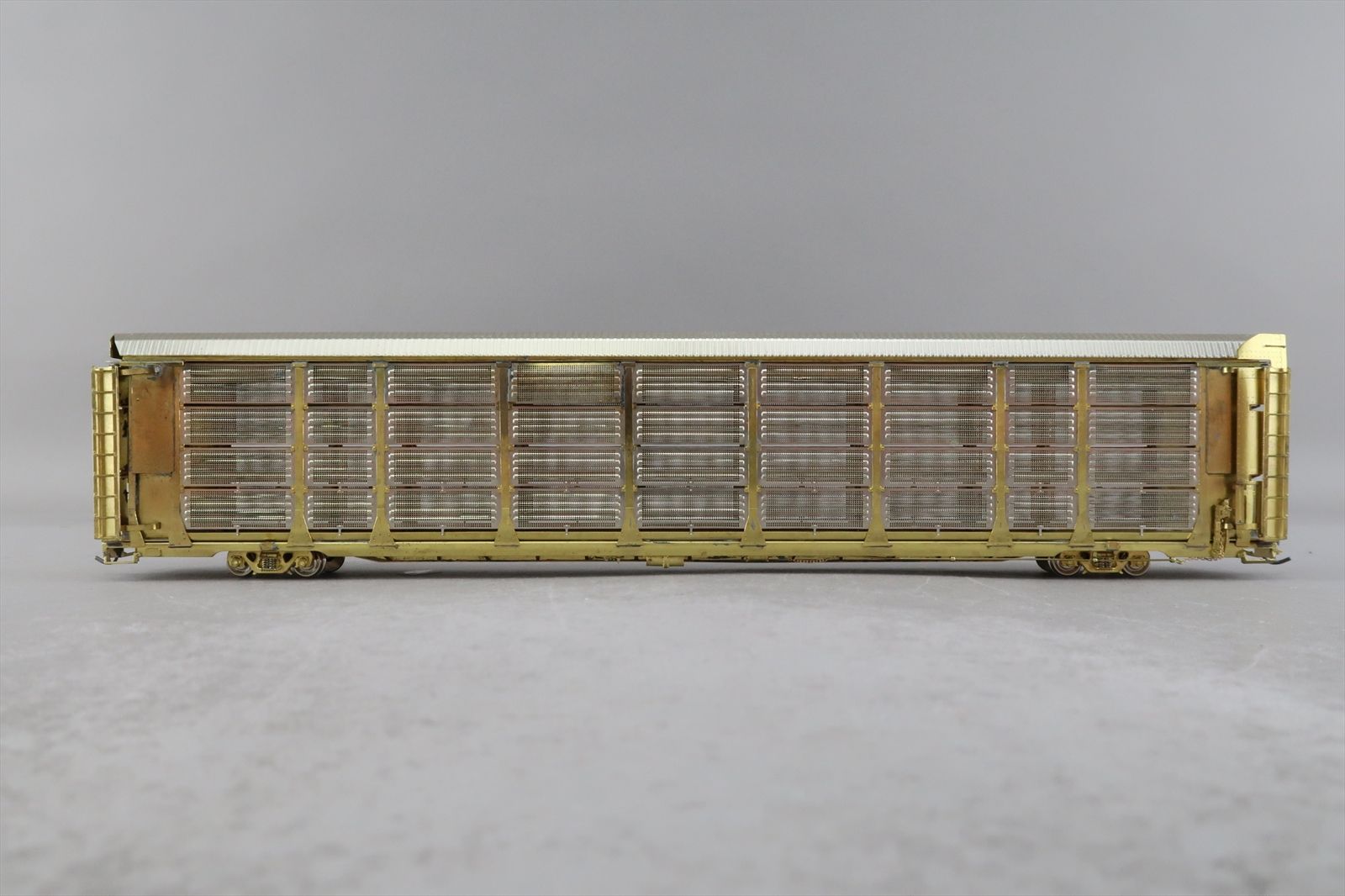 HO Brass Model - OMI 3119 Thrall Tri-Level Enclosed Auto Rack w/ Tall ...