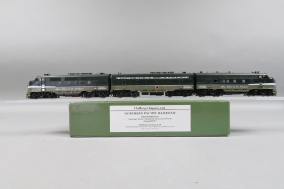 ランバート　CHESAPEAKE & OHIO ボックス付き MEGA Lot of Chesapeake & Ohio Locomotives from eBay - Unboxing