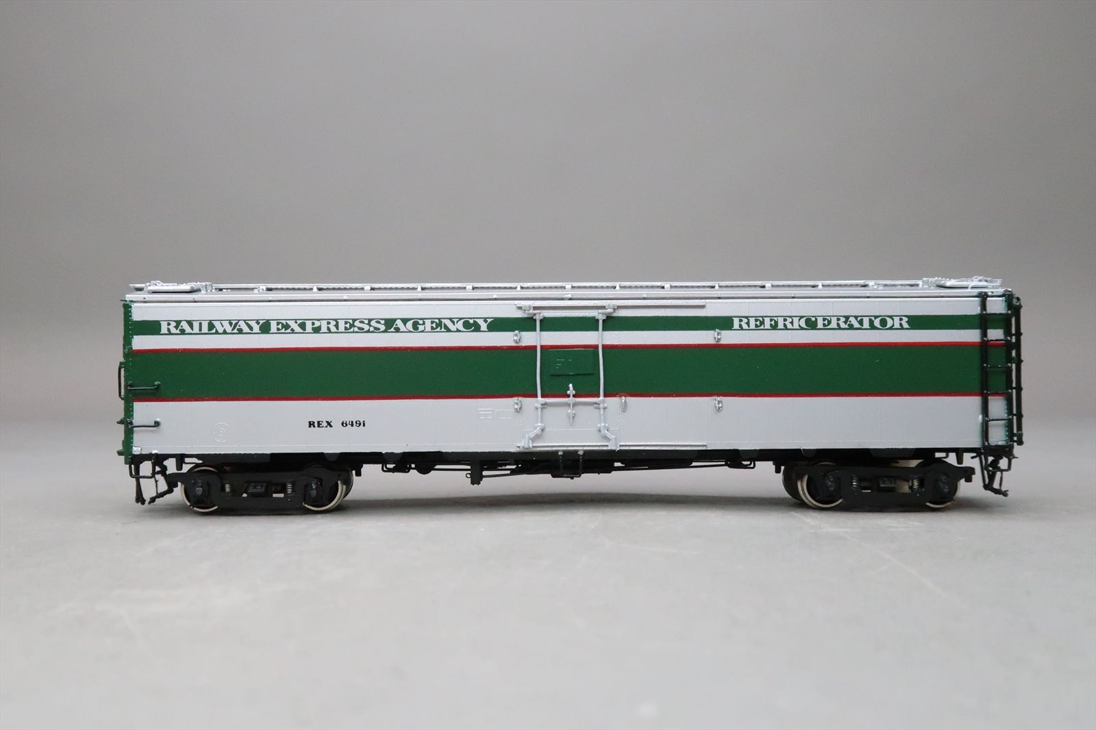 HO Brass Model - CIL 2141.1 REA Railway Express Agency Reefer Steel ...