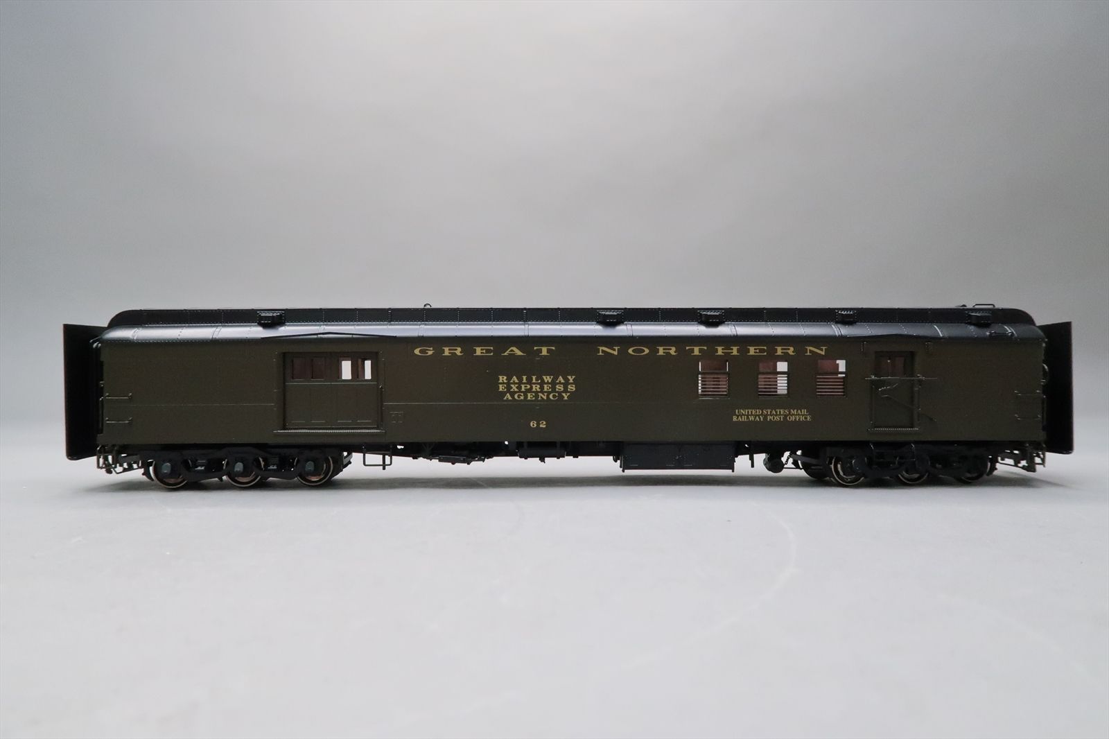 HO Brass Model - CIL 2349.1 GN Great Northern Heavyweight Baggage Mail ...