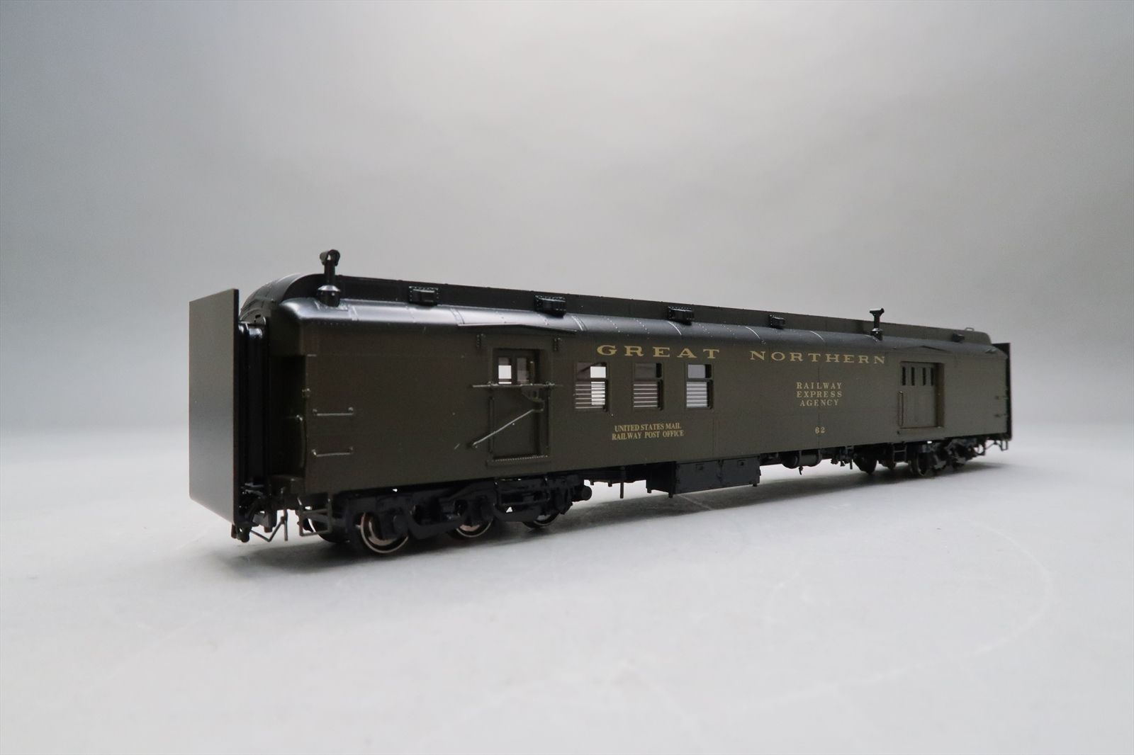 HO Brass Model - CIL 2349.1 GN Great Northern Heavyweight Baggage Mail ...