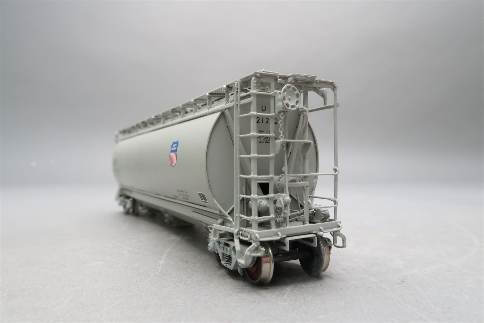 HO Brass Model - OMI 3038 UP Union Pacific CH-90-5 Covered Hopper ...