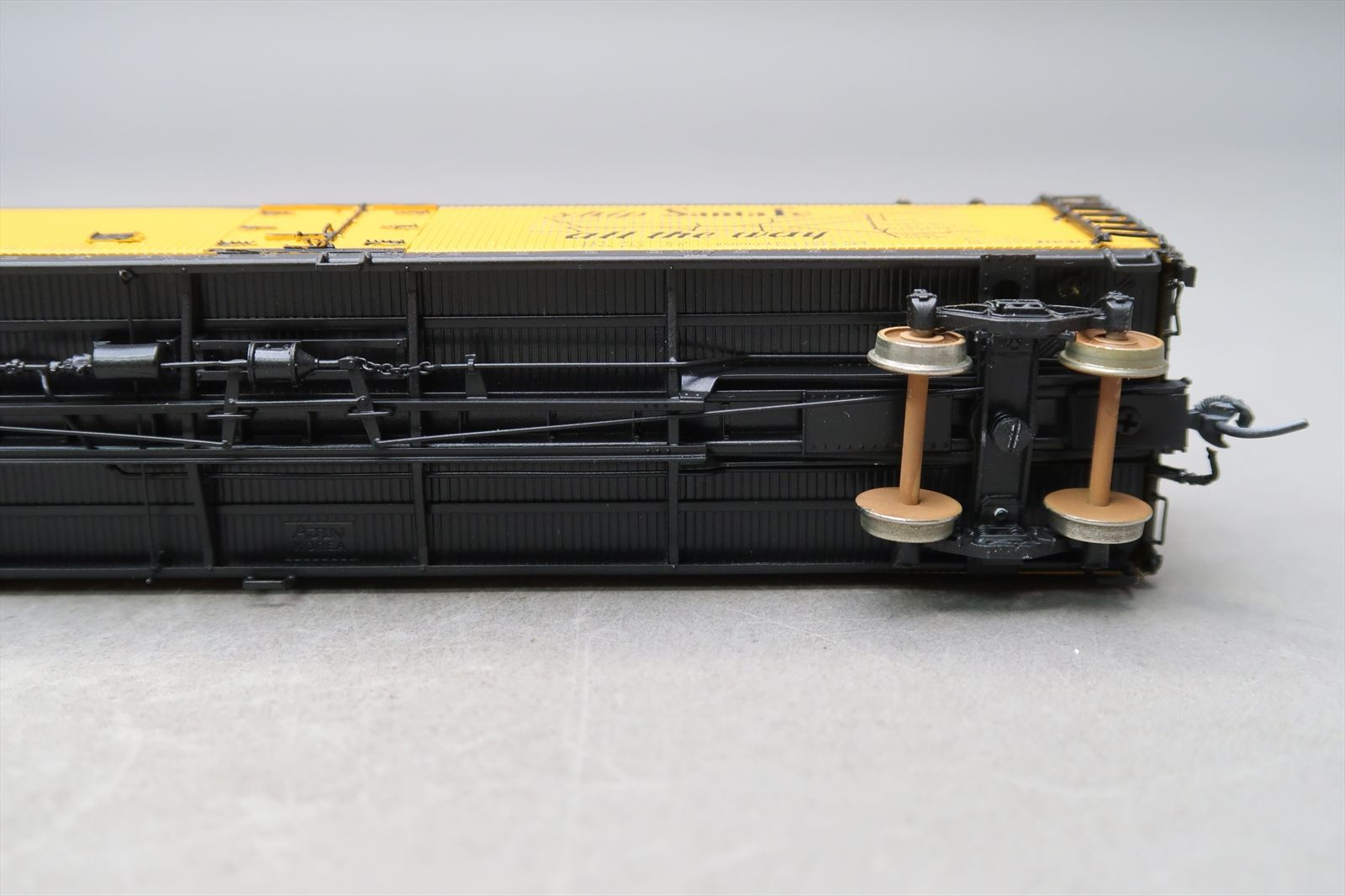 HO Brass Model - OMI 3281 AT&SF RR-10 Santa Fe 50' Ice Reefer ...