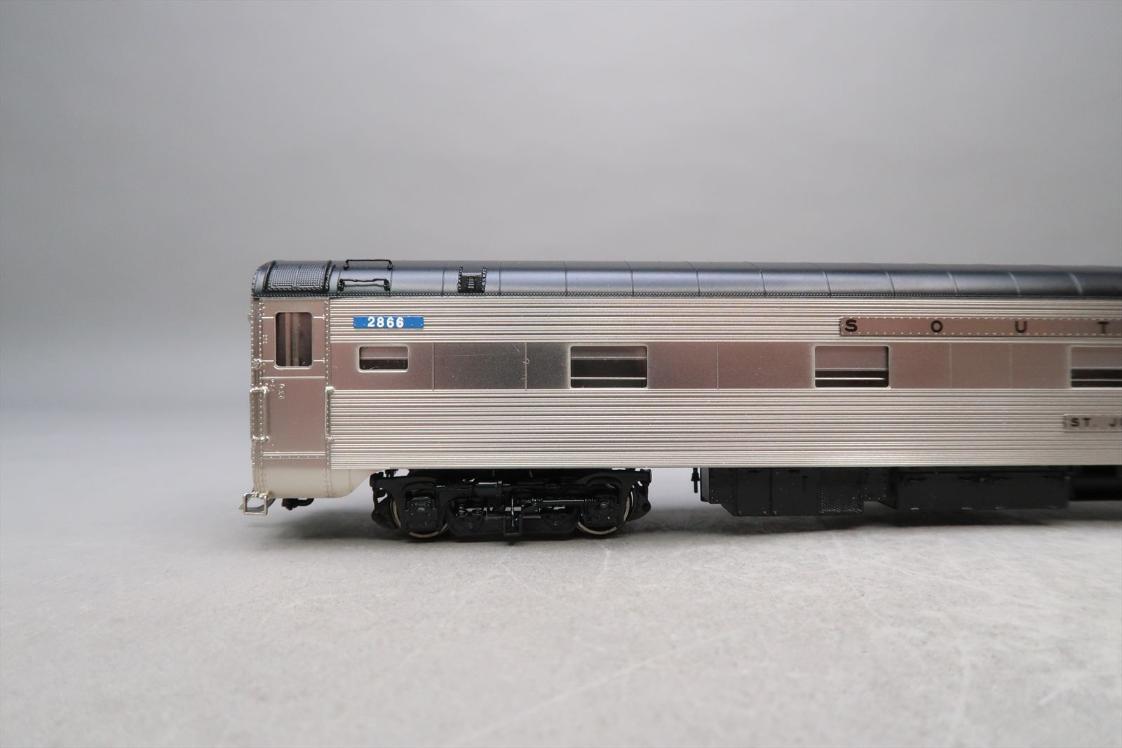 HO Brass Model - UTI 1084-1 1084-2866 SOU Southern Amtrak 10-6 Fluted ...