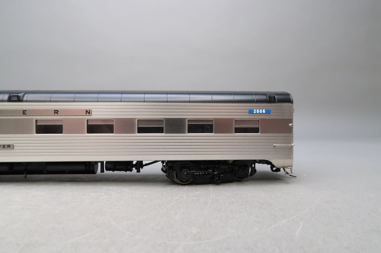 HO Brass Model - UTI 1084-1 1084-2866 SOU Southern Amtrak 10-6 Fluted ...