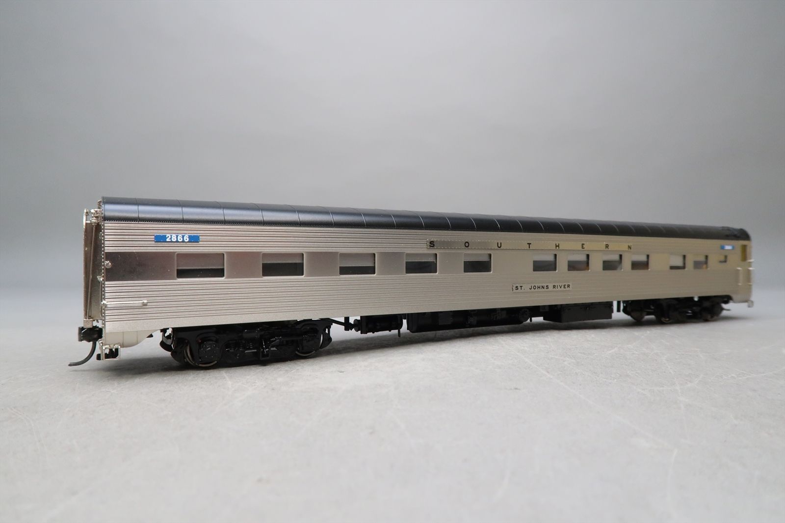 HO Brass Model - UTI 1084-1 1084-2866 SOU Southern Amtrak 10-6 Fluted ...