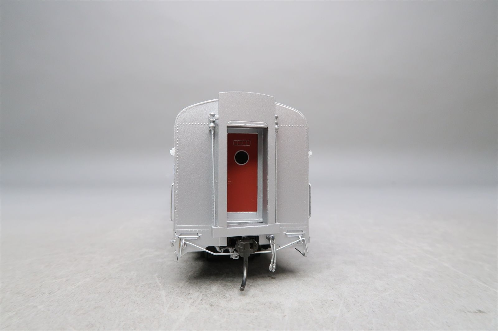 HO Brass Model - UTI 1018-1 Amtrak 48 Seat Chair Car #4846 - F/P - 2009 ...