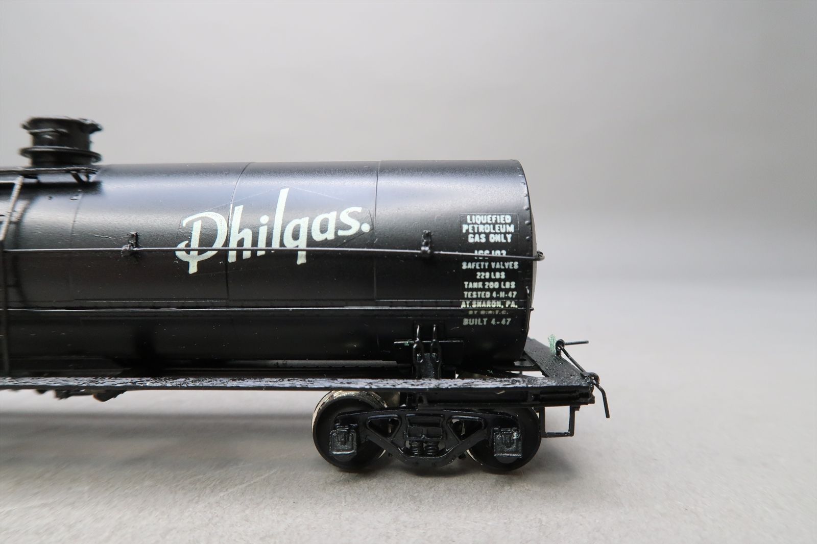 HO Brass Model - OMI 3028 GATX Philgas L.P. Tank Car ACF 1936 #32059 ...