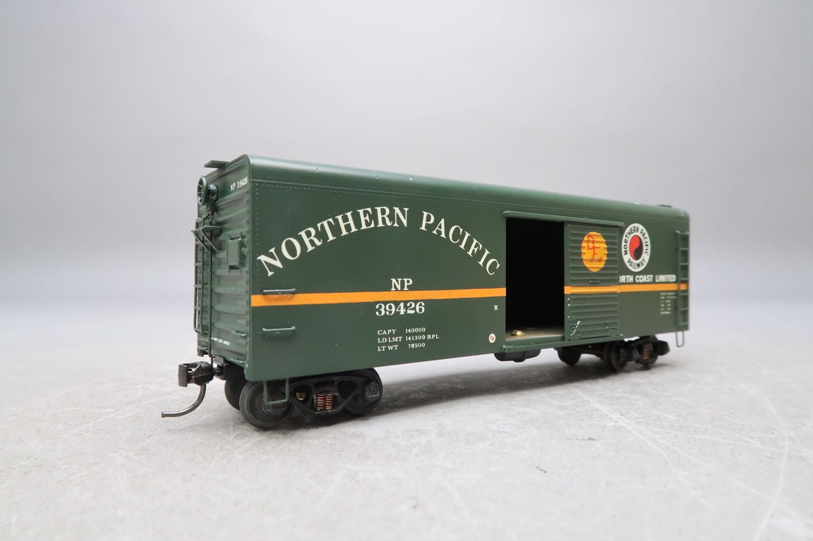 HO Brass Model - NPP Nickel Plate NP Northern Pacific 40' Boxcar Box ...