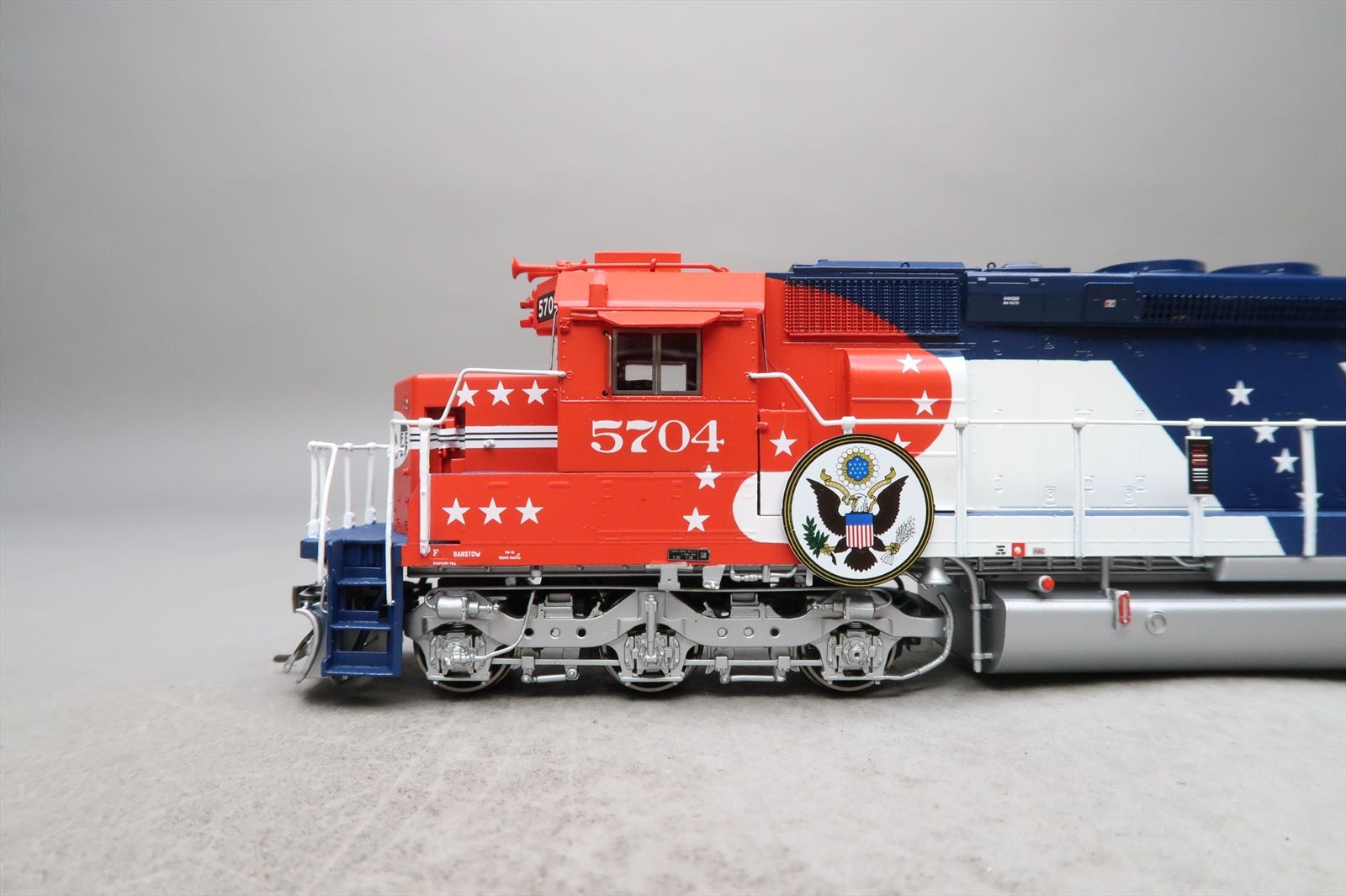 HO Brass Model - OMI AA-1117-3 AT&SF Santa Fe SD45-2 Red / White / Blue ...