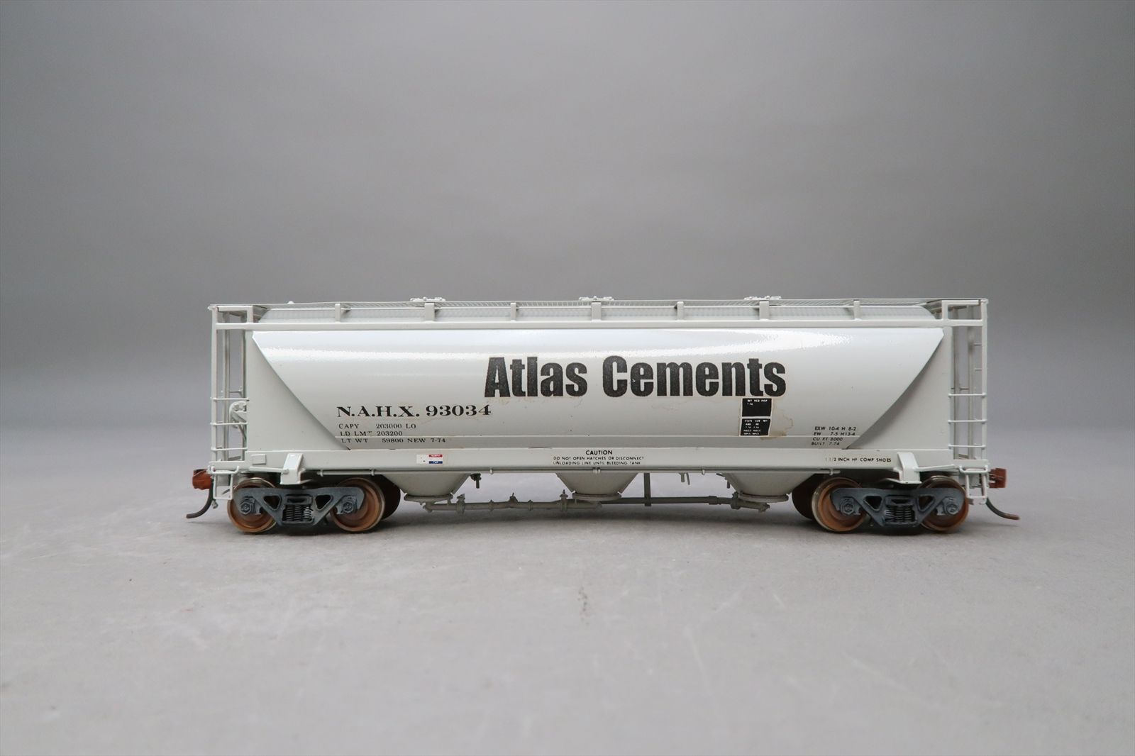 HO Brass Model - OMI 3001 NAHX Pd Atlas Cements 3000 Covered Hopper ...