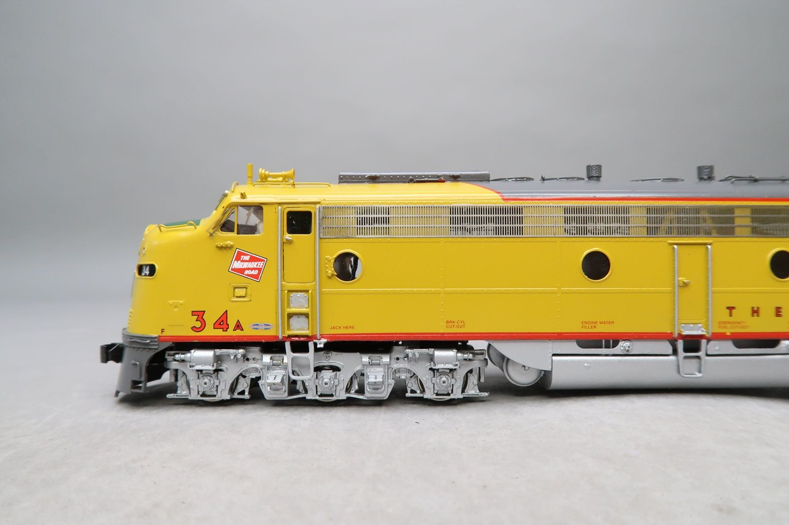 HO Brass Model - OMI 6029 Milwaukee Road E9 E9A #34A - Pro Paint by ...