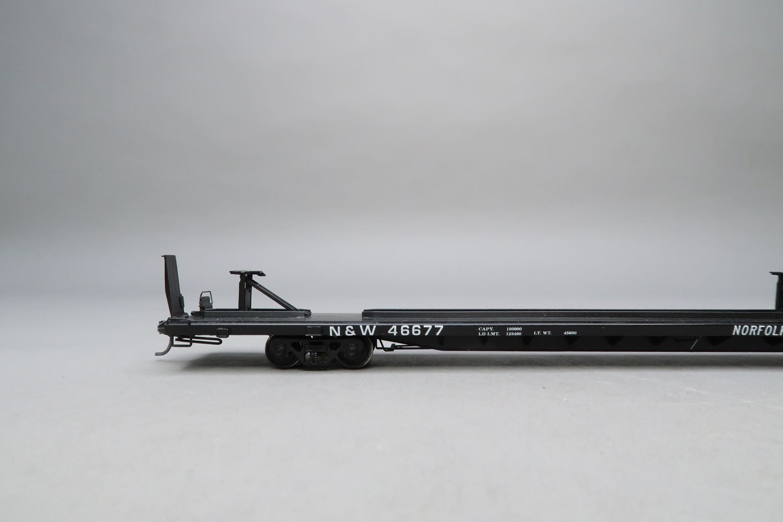 HO Brass Model - OMI 3025 MEC as N&W Norfolk & Western TOFC Trailer ...