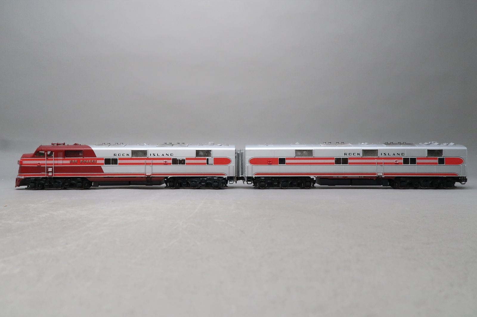 HO Brass Model - CIL 2110.1 CRI&P RI Rock Island E7 E7A E7B A-B Set ...