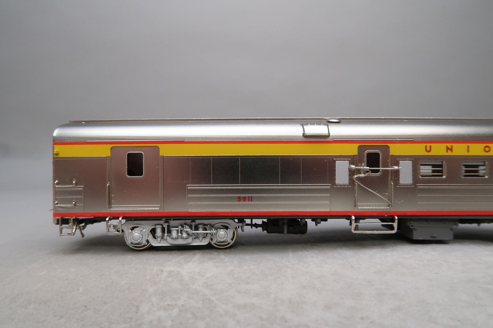 HO Brass Model - TCY 1308 UP Union Pacific Budd RPO #5911 - F/P - 1997 ...