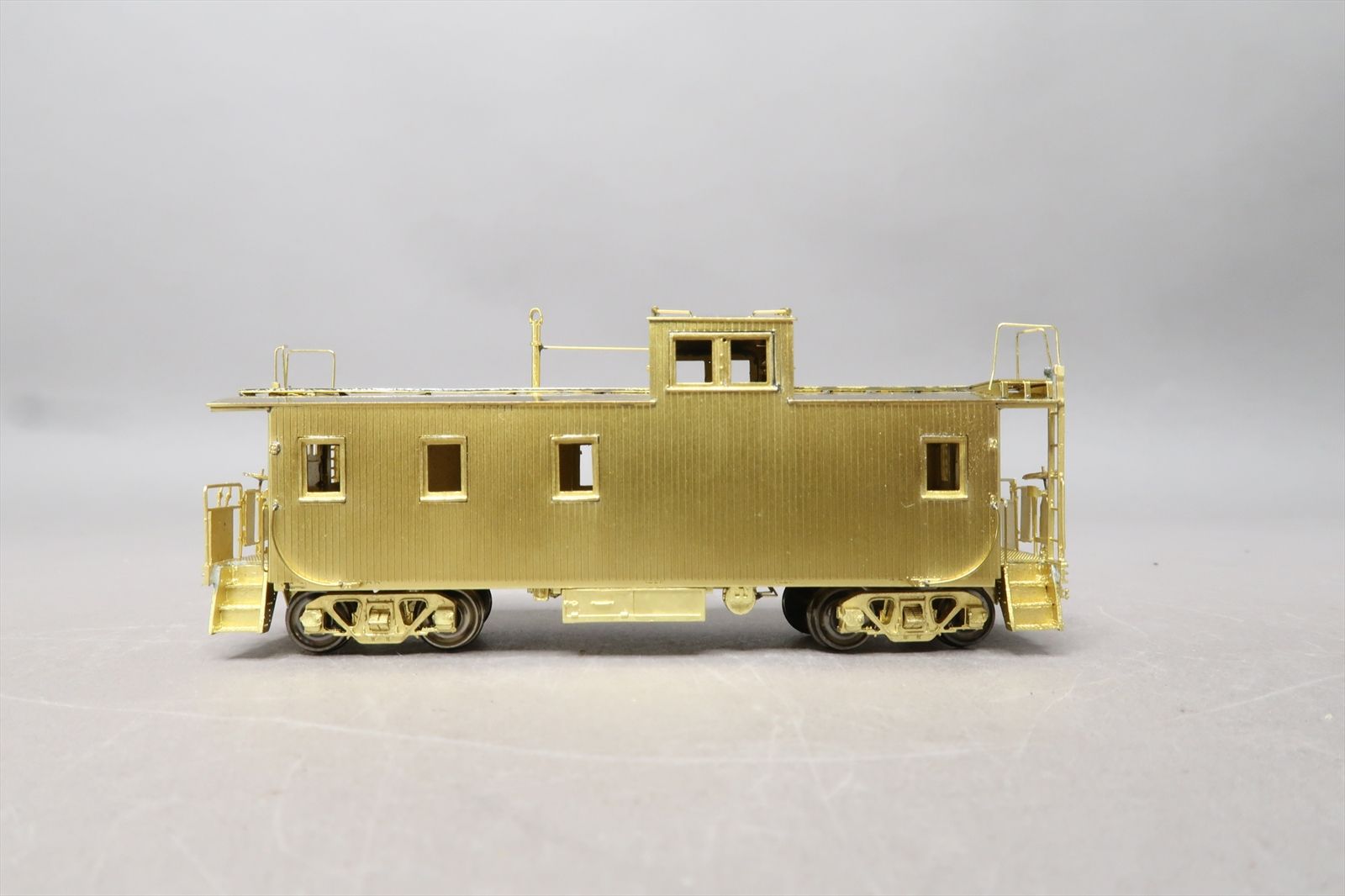 HO Brass Model - OMI 3954 GN Great Northern 30' Wood Caboose ...