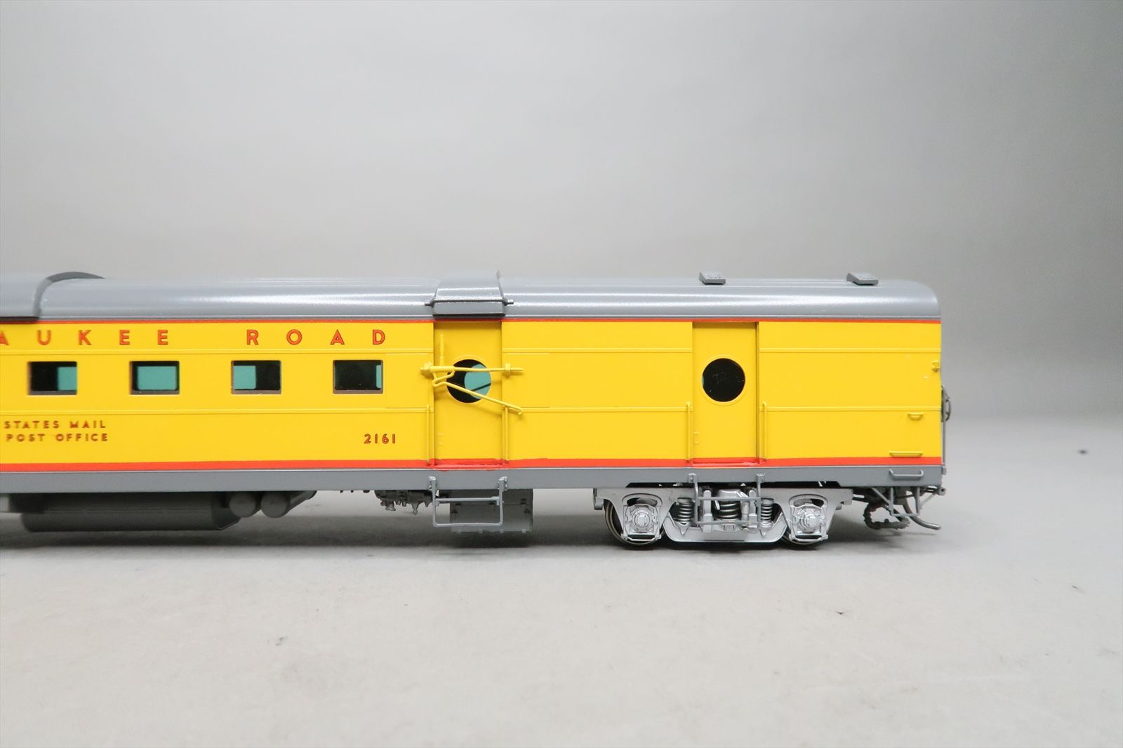 HO Brass Model - RWC MILW30A Milwaukee Road RPO 5 Window 1957 UP Colors ...