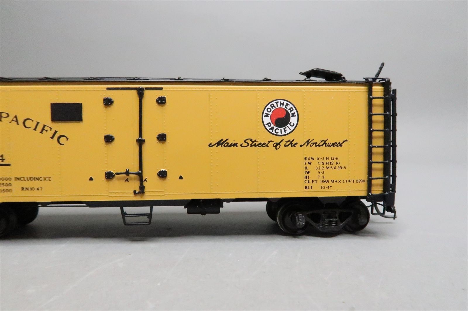 HO Brass Model - CIL 2139.1 NP Northern Pacific Reefer 