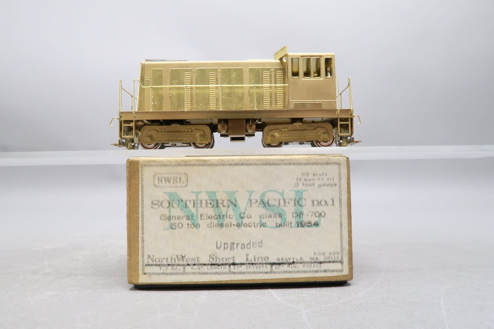 HOn3 Brass Model - NWSL SP Southern Pacific Diesel DF-700 50 Ton ...