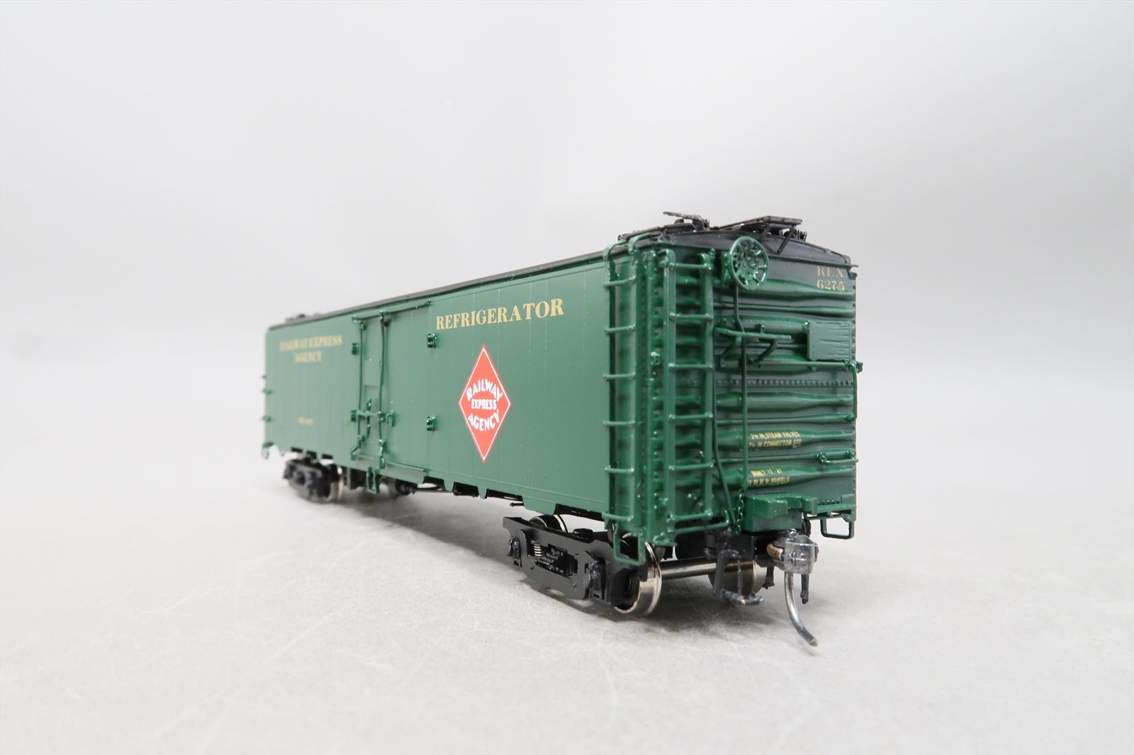 HO Brass Model - CIL 2141.2 REX Railway Express Agency Express Reefer ...