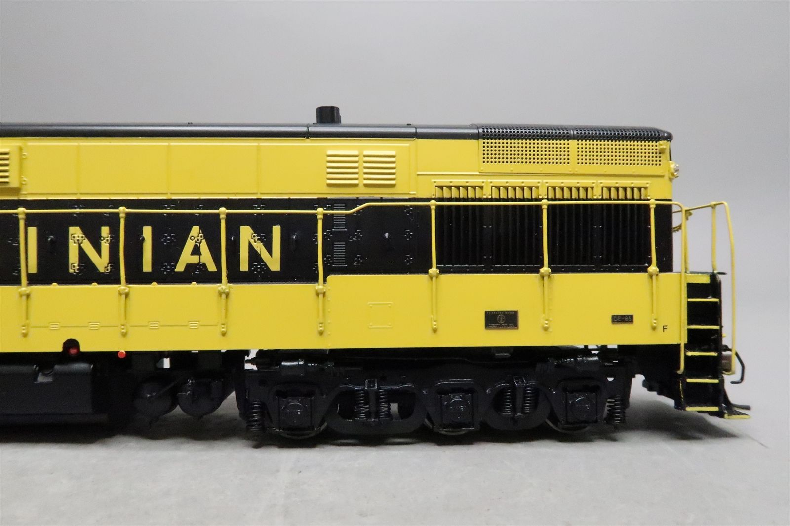 HO Brass Model - DP 3705D VGN Virginian F-M H-24-66 Trainmaster #73 - F ...
