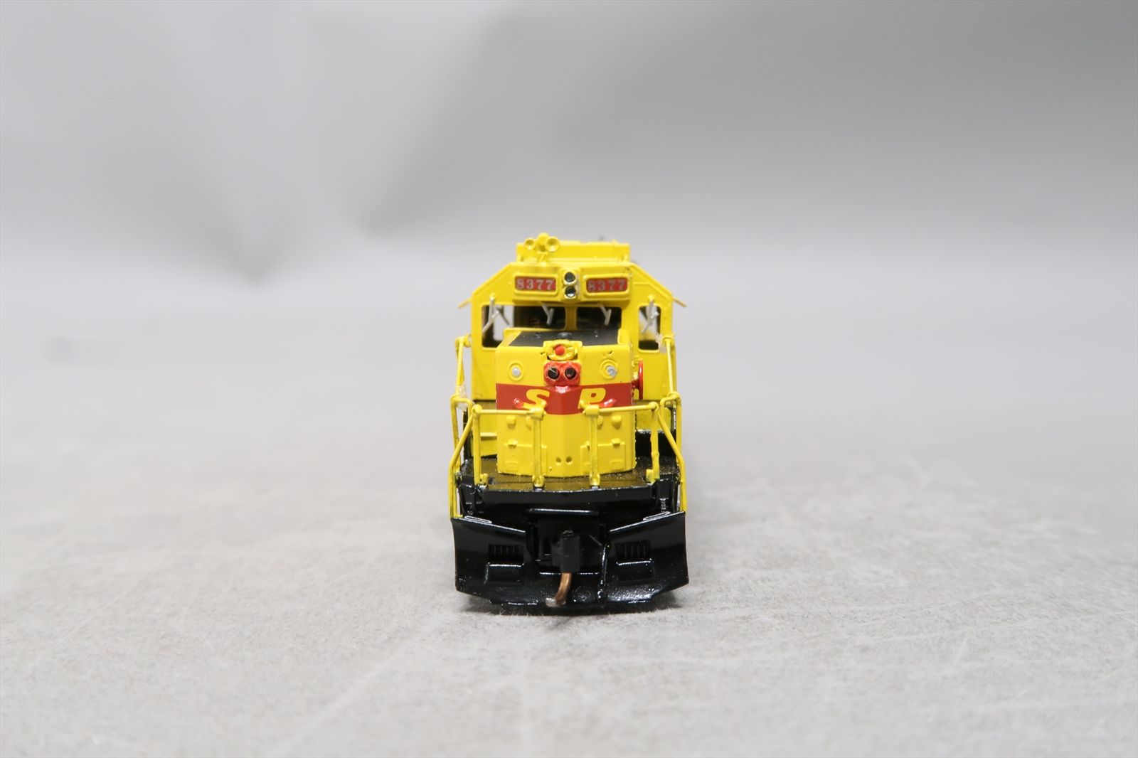 N Brass Model - OMI 2917.1 SP Southern Pacific SD40T-2 Kodachrome #8377 ...