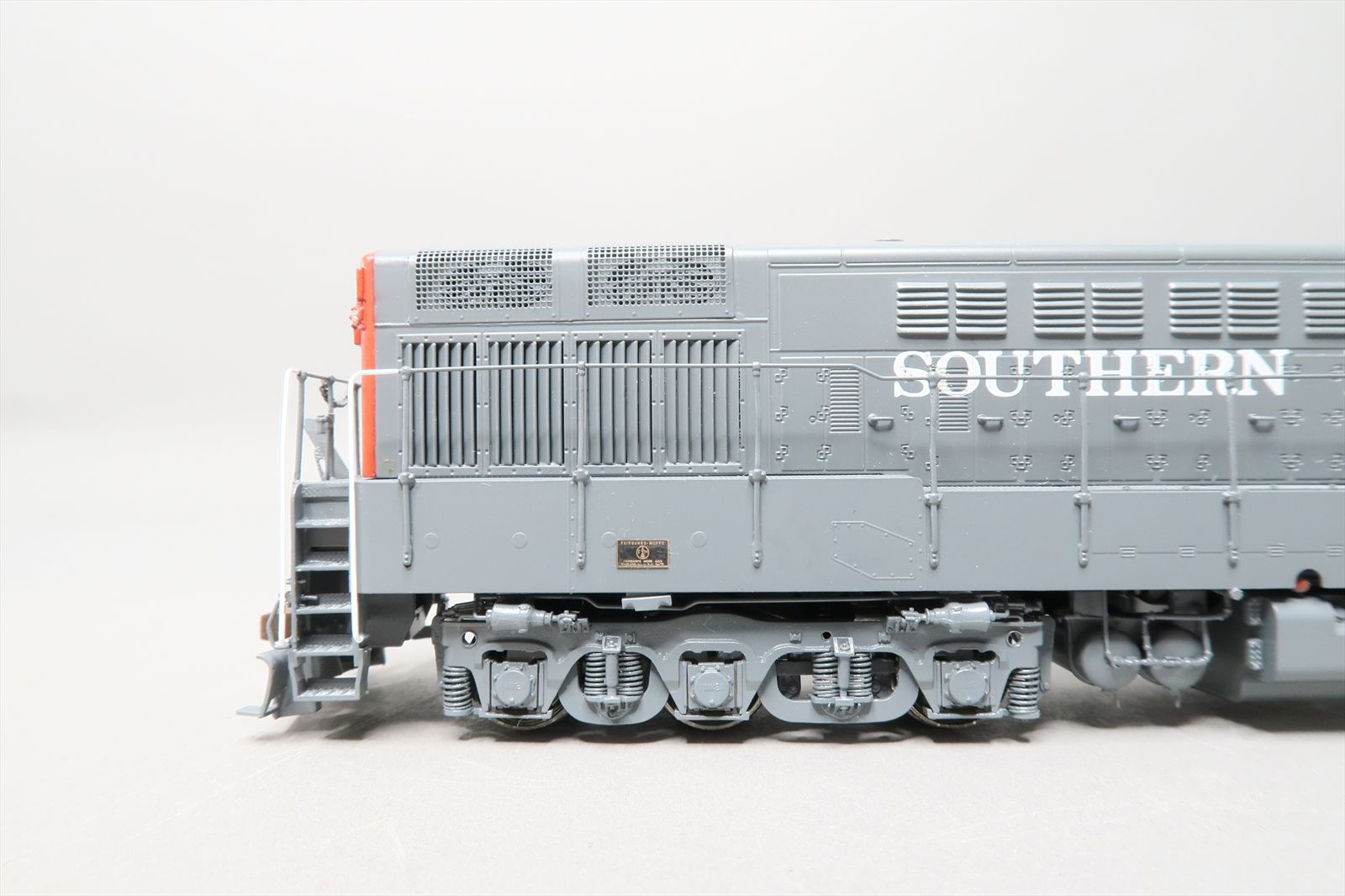 HO Brass Model - DP 704A SP Southern Pacific H-24-66 Trainmaster Bloody ...